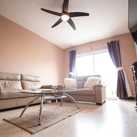 Apartment 5 Mins Away From The Beach. 圣保罗湾城 外观 照片