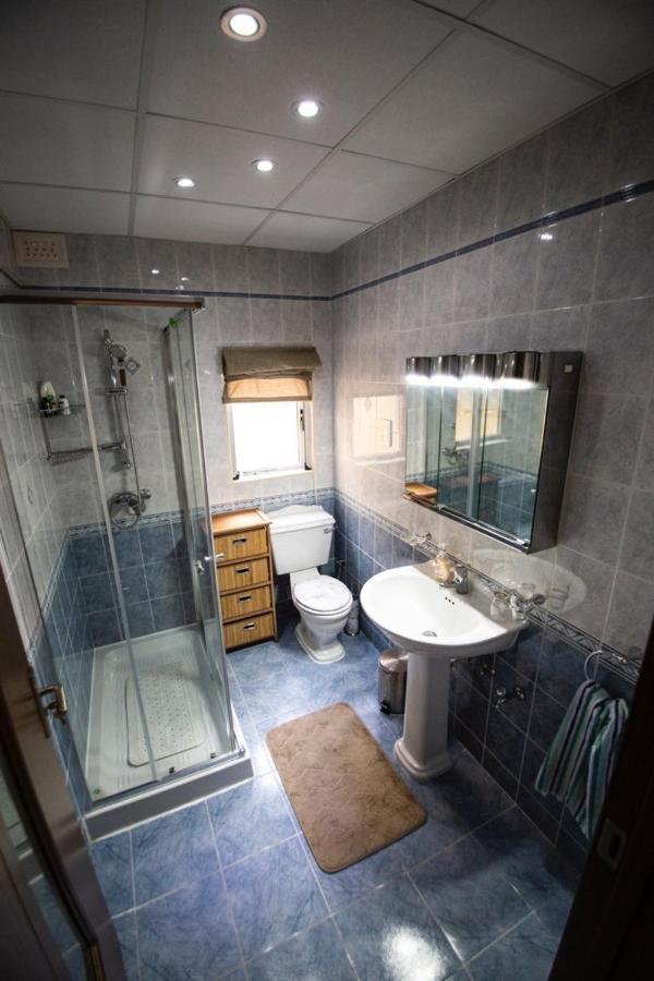 Apartment 5 Mins Away From The Beach. 圣保罗湾城 外观 照片